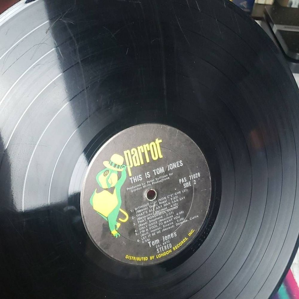 Tom Jones Vinyl Record - Picture 8 of 13